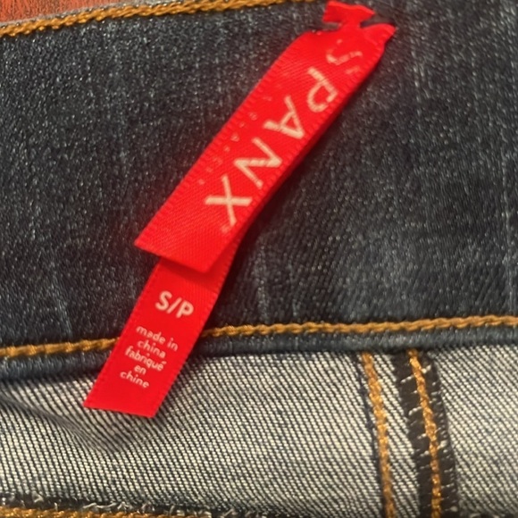 SPANK Distressed Ankle Skinny Jeans, Sz Small Distressed Medium Wash - Picture 8 of 11